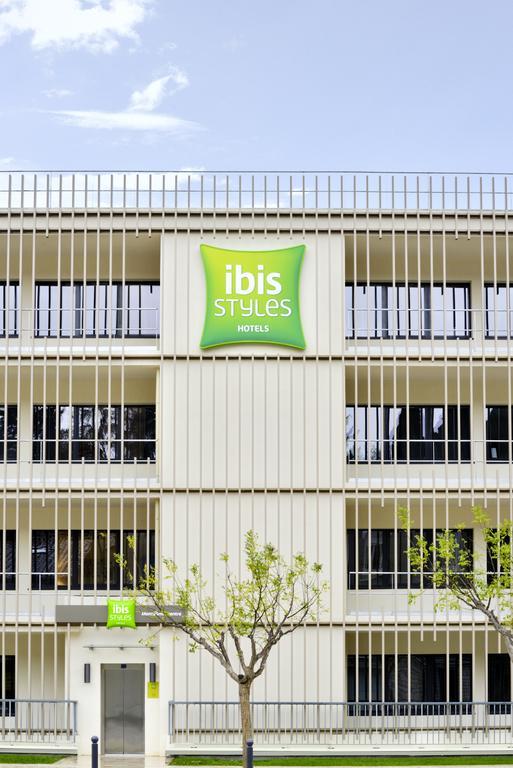 Ibis Styles Montelimar Centre Hotel Exterior photo