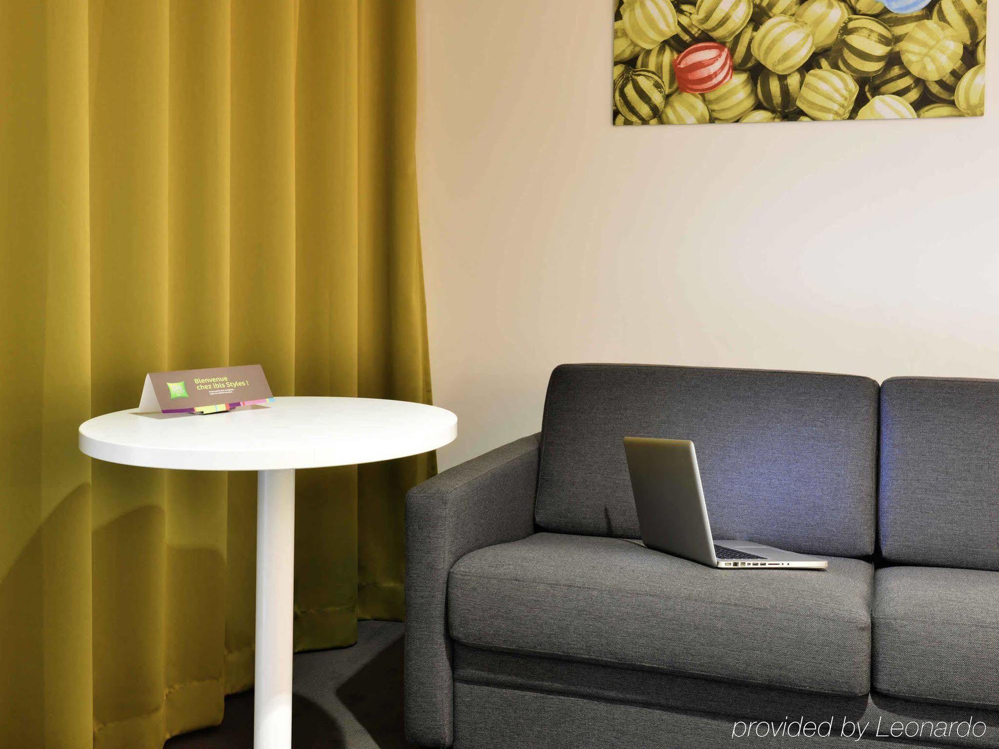 Ibis Styles Montelimar Centre Hotel Exterior photo